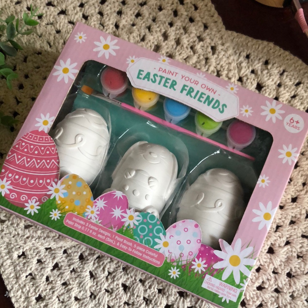 Arts n Crafts - Paint Decorative Easter Eggs